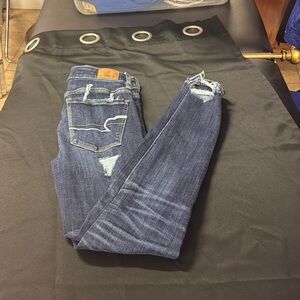 Women’s American eagle jeans